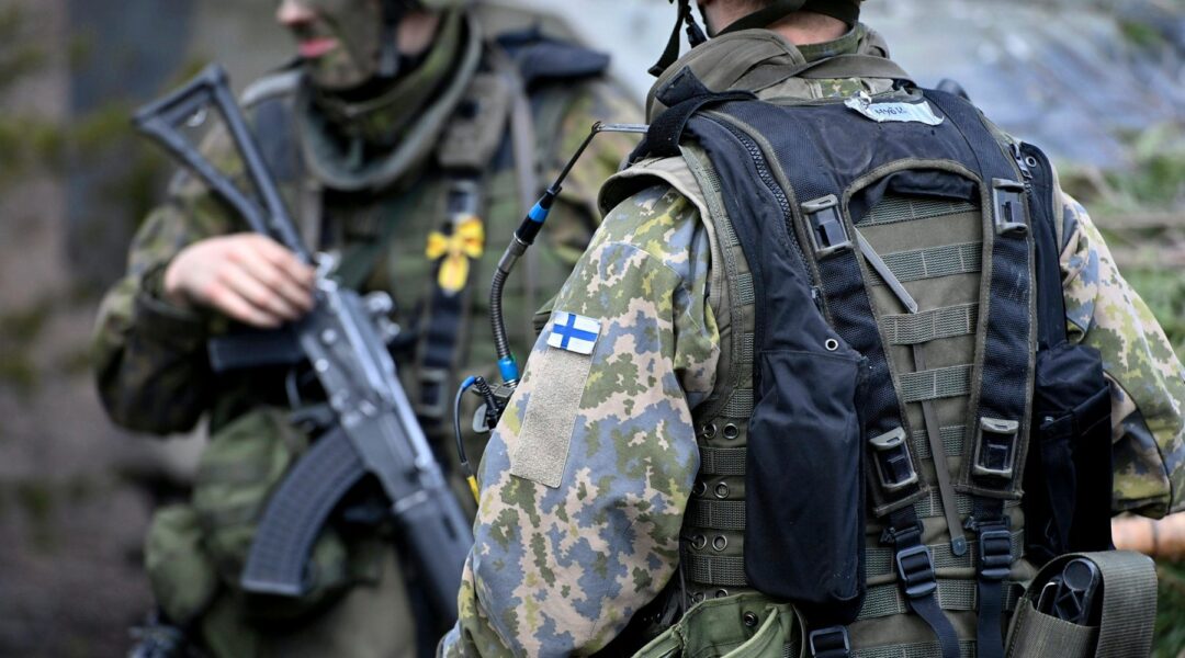 Militär